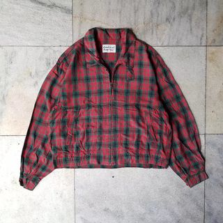 (Kategori: ) berada di . Dikirim oleh sempalthriftstore (ID iklan 1219085670, Gambar 1). Deskripsi: .