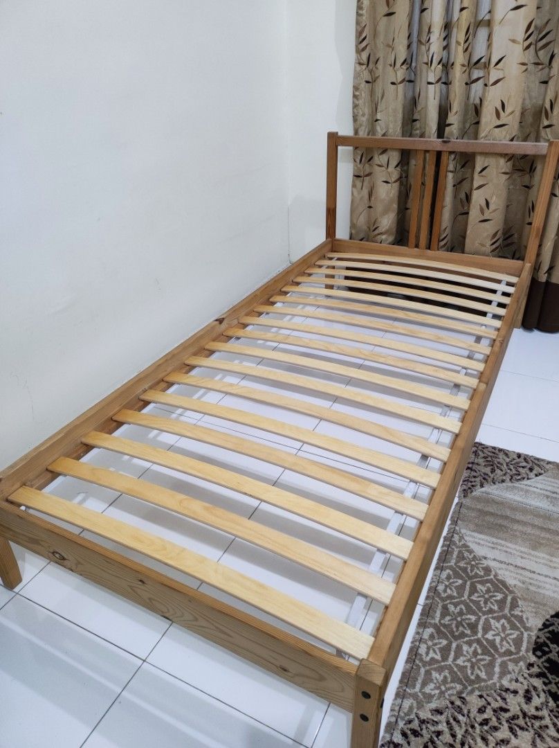 Katil besi store single ikea