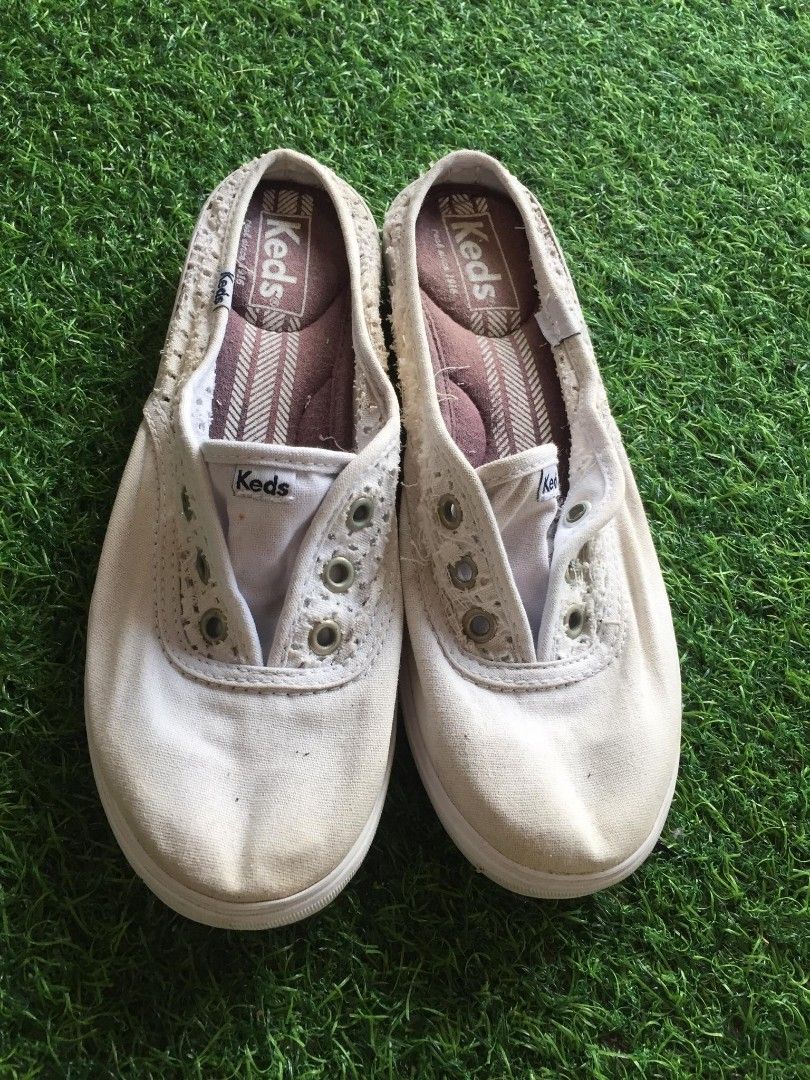 Slip on keds with laces online