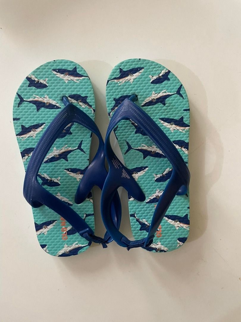 Kids Old Navy Slippers Sharks Size 11