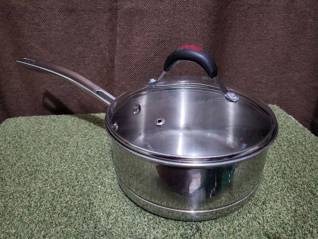 Kirkland stainless sauce pot induction comp cover.mixed matched 22 cm on Carousell