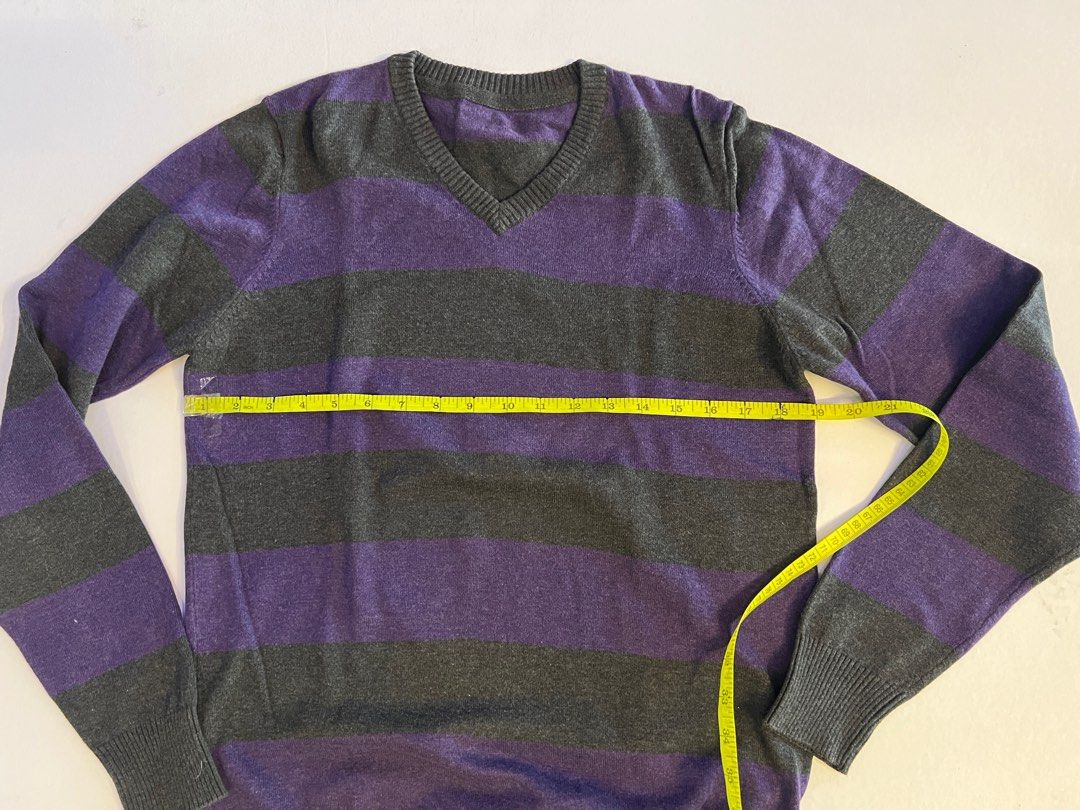 Knitted Sweater (Category: Coats, Jackets and Outerwear) located in Quezon City. Submitted by b.caster (Listing ID 1218984487, Image 2). Description: Cubus brand European brand Body size = 38 inches Worn only once.