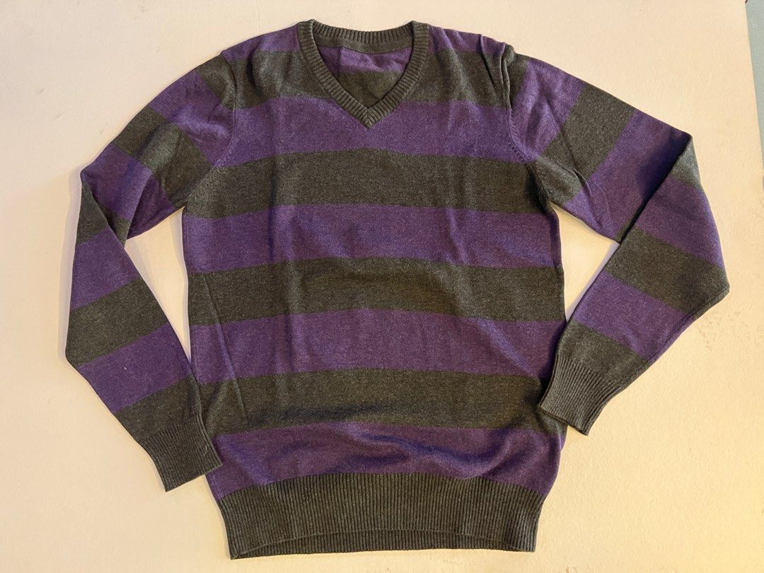 Knitted Sweater (Category: Coats, Jackets and Outerwear) located in Quezon City. Submitted by b.caster (Listing ID 1218984487, Image 1). Description: Cubus brand European brand Body size = 38 inches Worn only once.