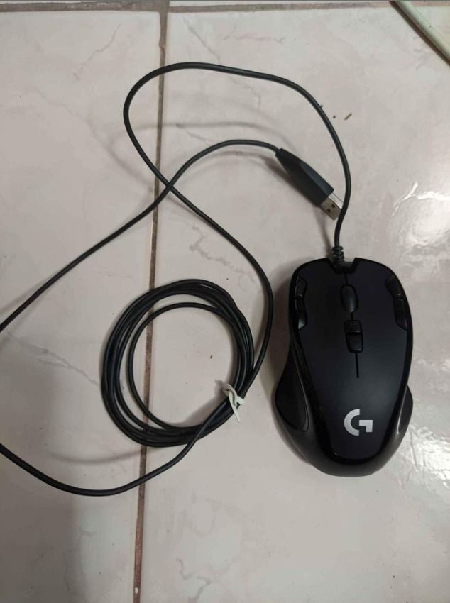Logitech G300S wired gaming mouse w/ backlight mechanical & macro