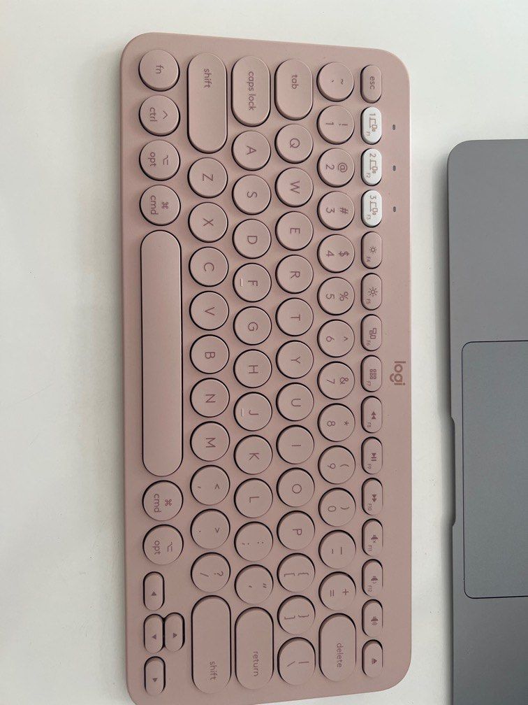 Logitech K380 Bluetooth Keyboard in Rose, Computers & Tech, Parts ...