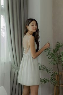 LOVET RINA LOW-BACK DRESS (BONE)