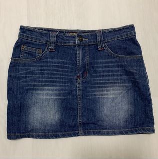 (Category: ) located in . Submitted by azskf (Listing ID 1219110559, Image 1). Description: .