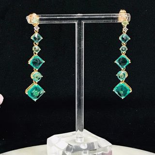 (Category: ) located in . Submitted by plusstylista (Listing ID 1218978431, Image 1). Description: .