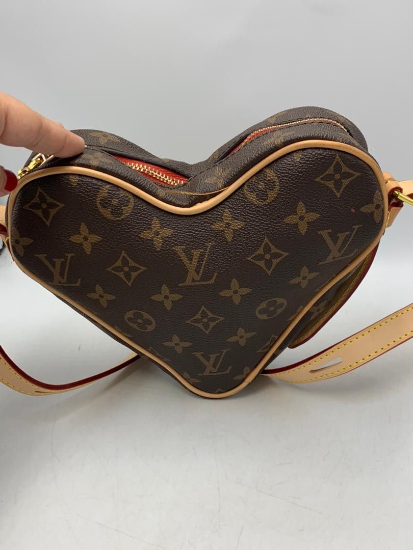 Louis vuitton deals cruise heart bag