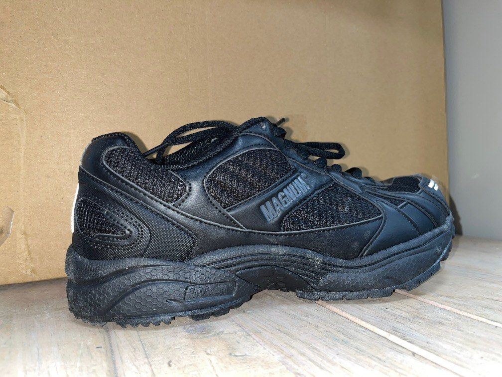 Magnum low cut boots hotsell
