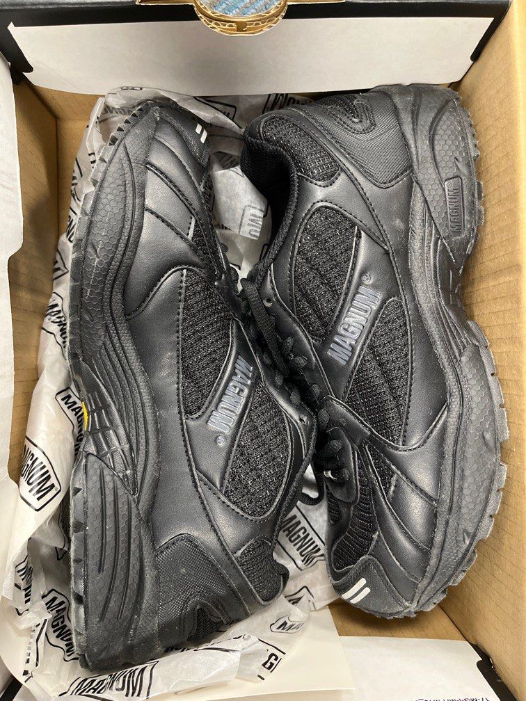 Magnum low cut hot sale boots