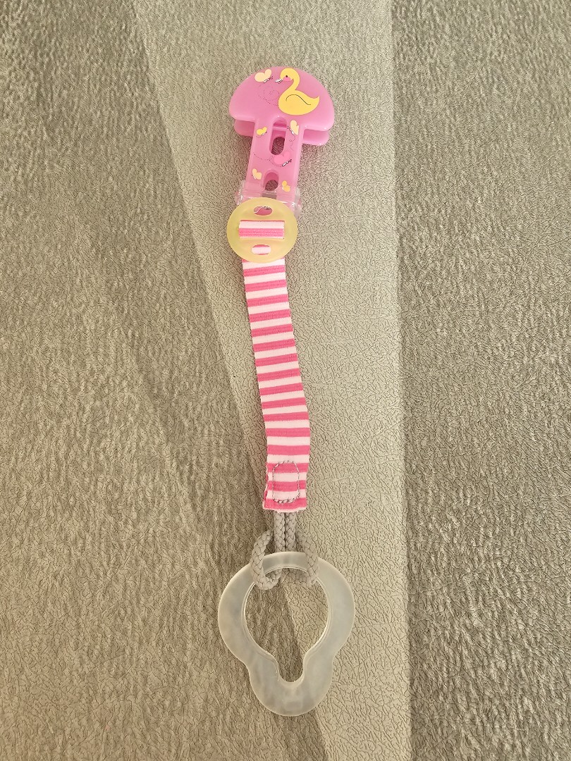 MAM pacifier/soother clip, Babies & Kids, Nursing & Feeding, Soothers ...