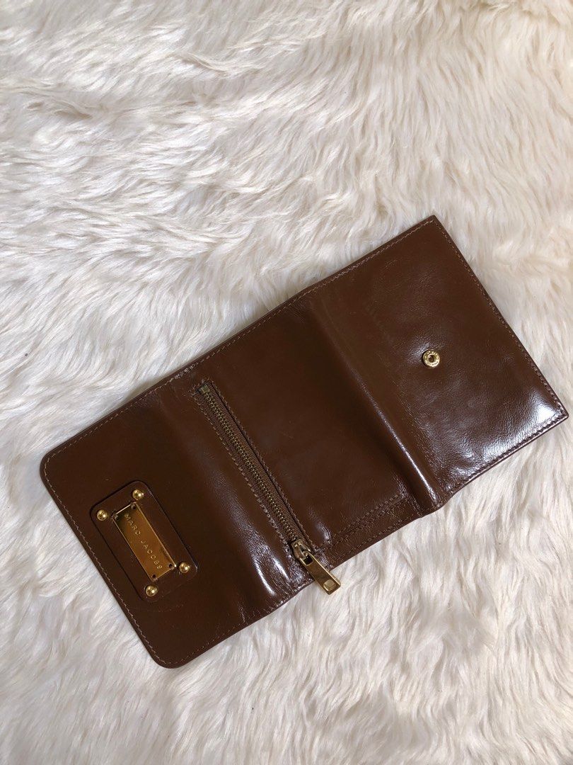 MARC JACOBS WALLET (Category: Luxury Bags & Wallets) located in Naga. Submitted by shieshop (Listing ID 1219042133, Image 3). Description: Original Marc Jacobs wallet from Japan In excellent condition .