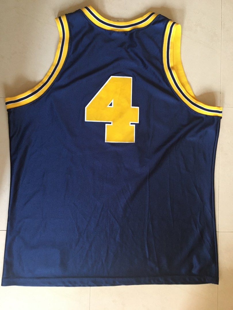 NCAA Jersey Chris Webber (Category: Activewear) located in San Fernando. Submitted by mommygem (Listing ID 1219025332, Image 2). Description: NCAA Jersey (Rare) - Chris Webber / Michigan Wolverines (Fab Five) - Majestic (Made in USA) - Size XL - 25"×32" - Condition: 10/10 - Color Rate: 10/10 .