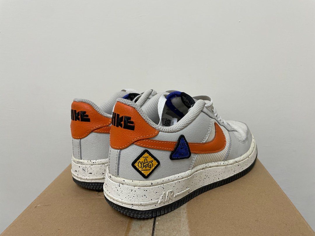 Nike Air Force 22.5cm, 她的時尚, 鞋, 運動鞋在旋轉拍賣
