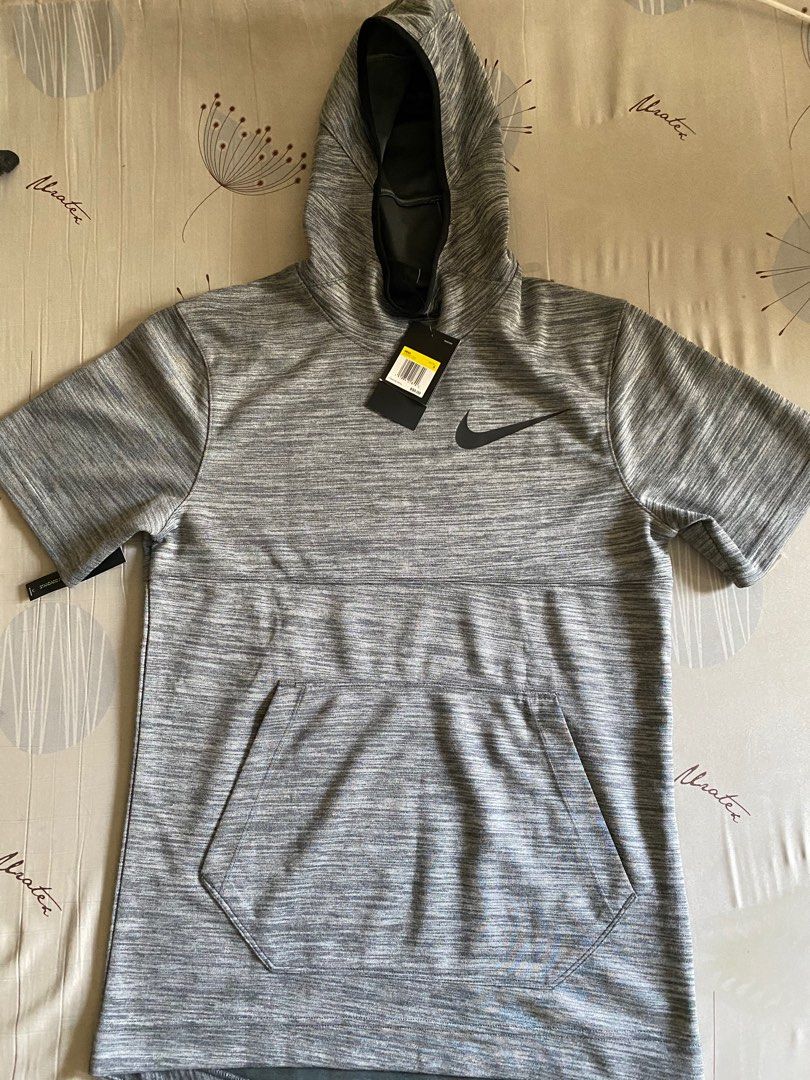 nike dri fit training hoodie short sleeve