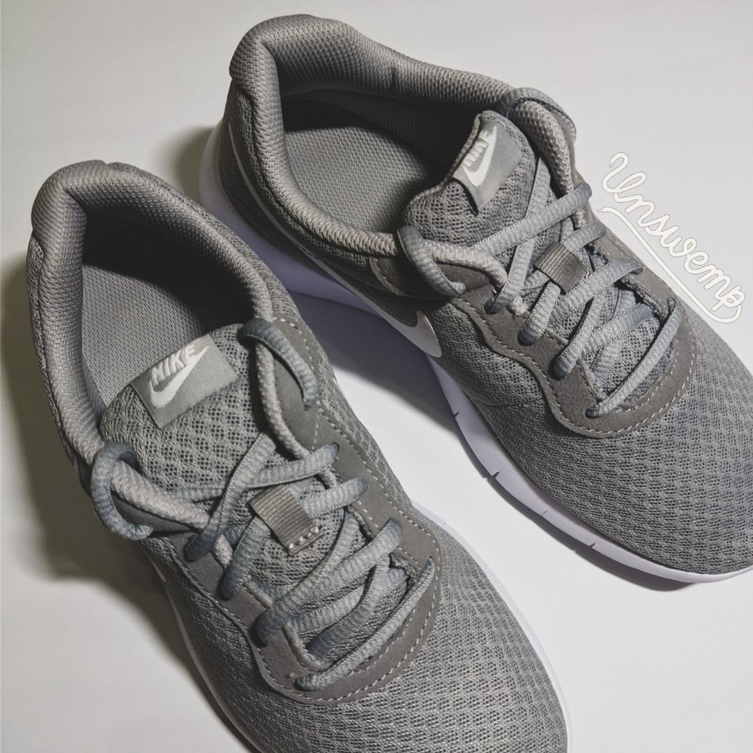 Nike tanjun gs grey sales