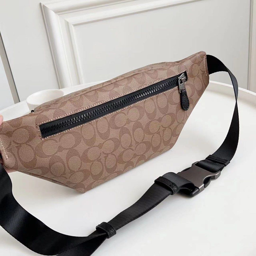 Coach chest best sale bag