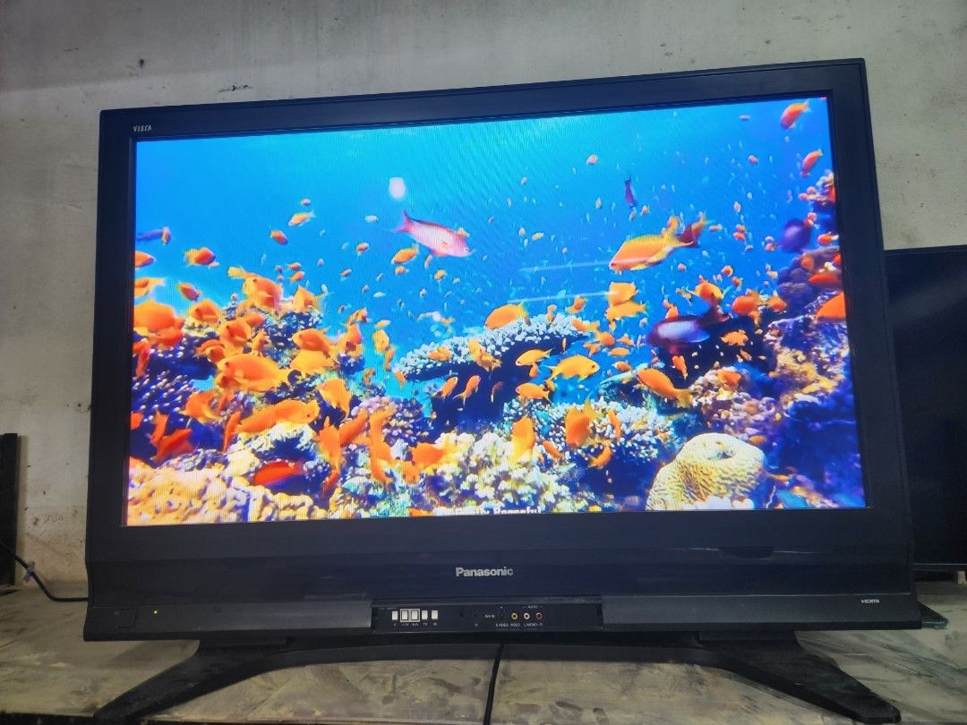 Panasonic plasma tv 42 inch, TV & Home Appliances, TV & Entertainment