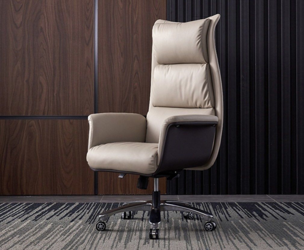 Premium leather office chair, Furniture & Home Living, Furniture