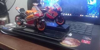 Resolusyon Bikes Diecast Set