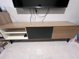 (Category: ) located in . Submitted by glitzsories (Listing ID 1219135484, Image 1). Description: .