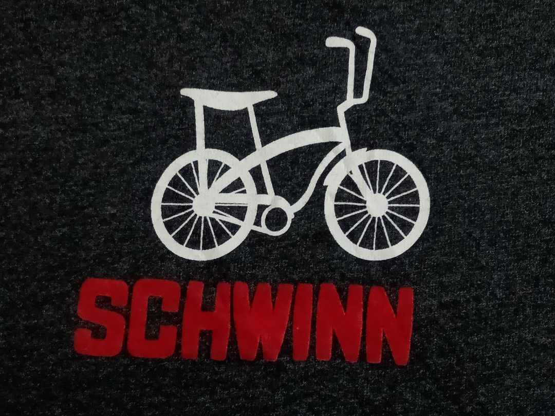 SCHWINN BICYCLE x UNIQLO JAPAN STINGRAY BMX VINTAGE CLASSIC LOWRIDER STYLE RINGER T SHIRT LOW RIDER CHOPPER CUSTOM CULTURE GT MOTO DYNO CRUISER BEACH
