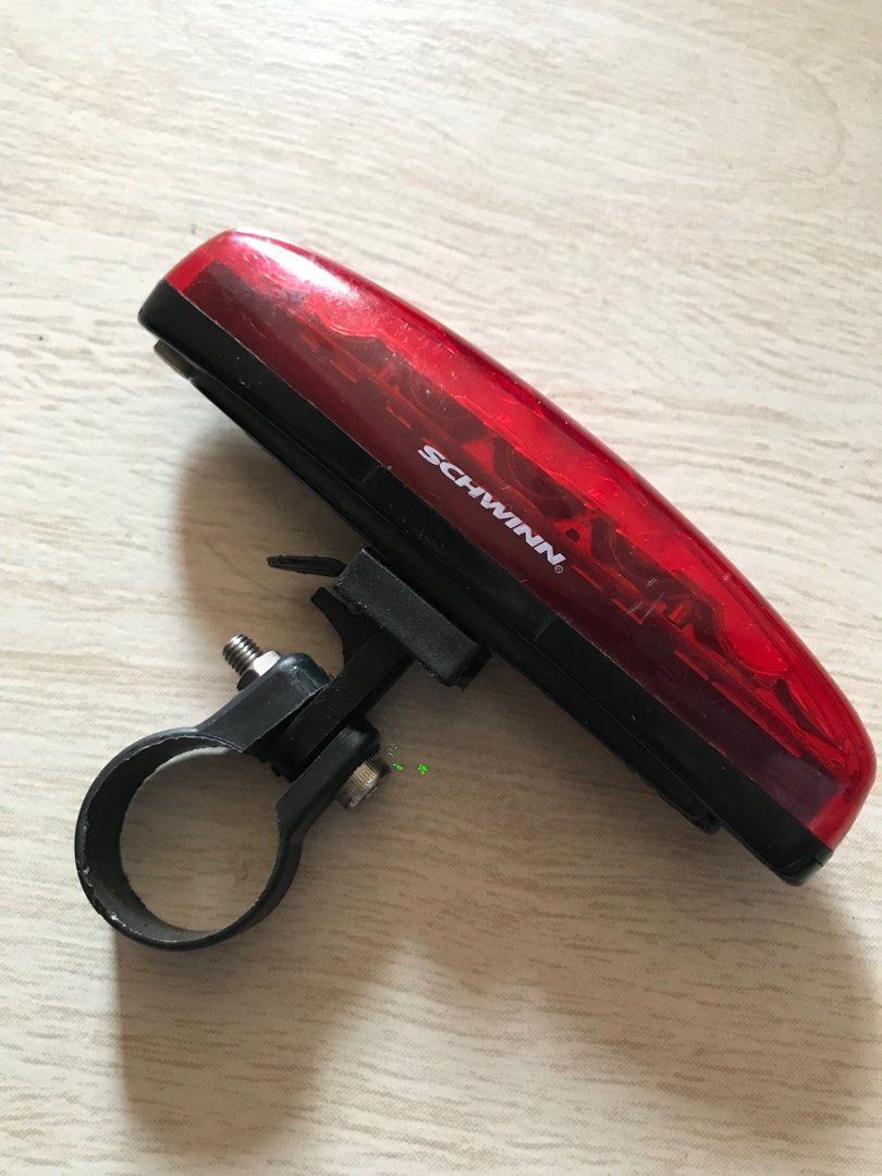 schwinn bike rear light (Category: Bicycles) located in Navotas City. Submitted by mph_thrift (Listing ID 1219028949, Image 1). Description: .