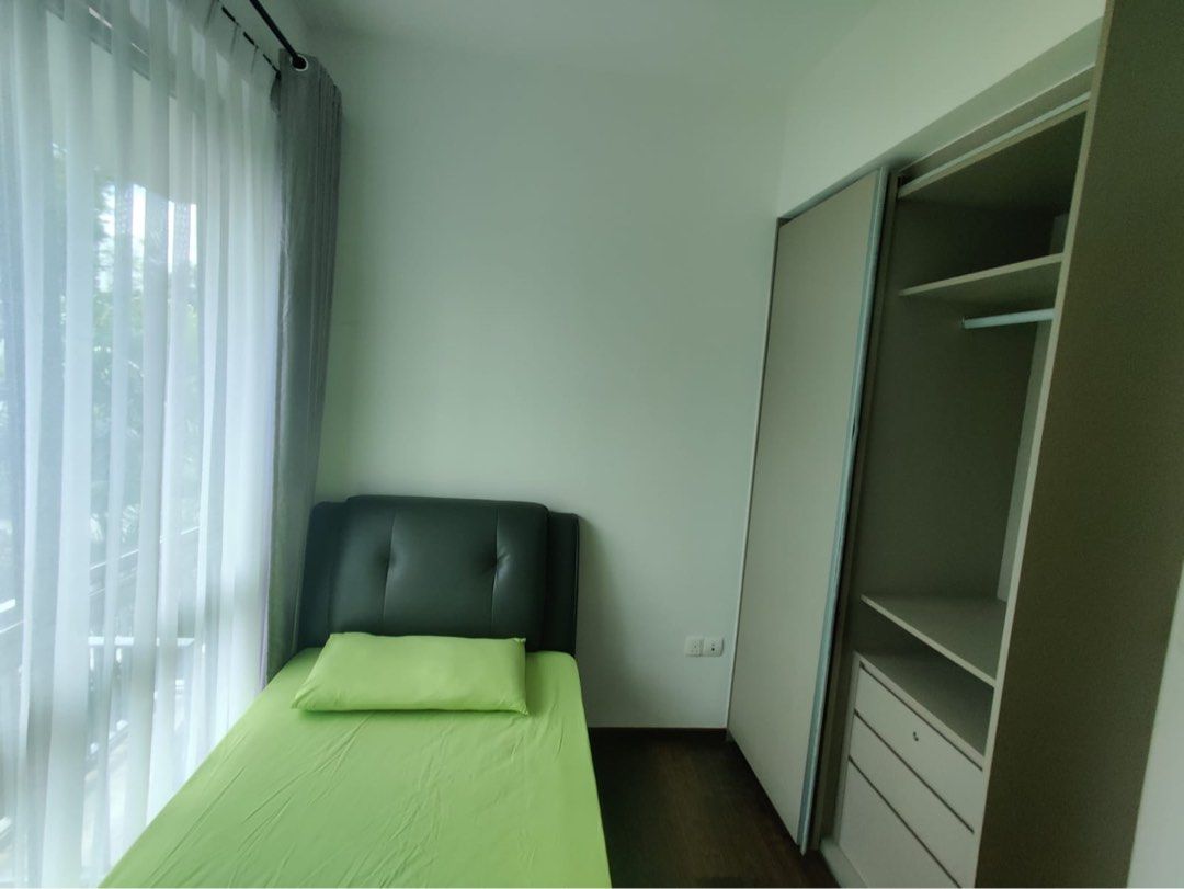 The Glades condo common room (Tanah Merah MRT), Property, Rentals, Room