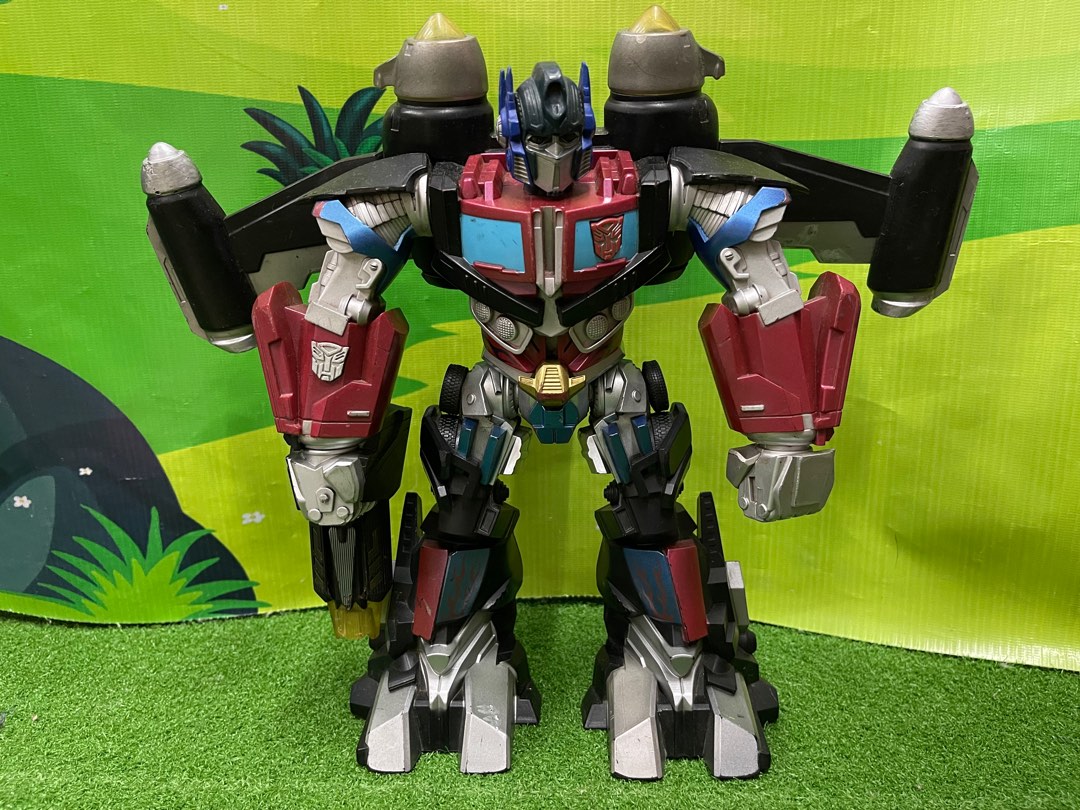 TRANSFORMERS REVENGE OF THE FALLEN MEGA POWER BOTS OPTIMUS PRIME 2009