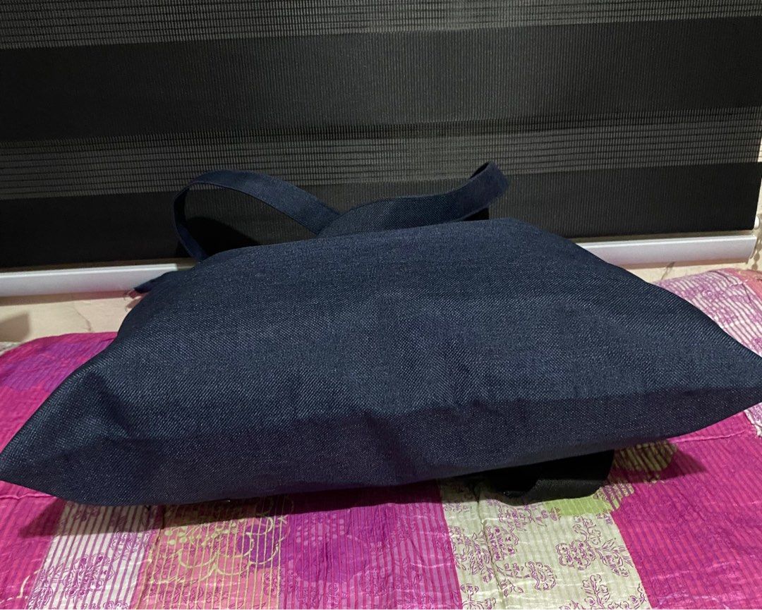 Two way Document/ laptop Bag (Category: Laptop Bags & Sleeves) located in Legazpi City. Submitted by wearablefinds (Listing ID 1219107922, Image 3). Description: Will pass new 16x15” Thick canvas material Zipper closure With zipper pocket outside 2 open pockets inside & 1 zipper pocket Excellent quality .