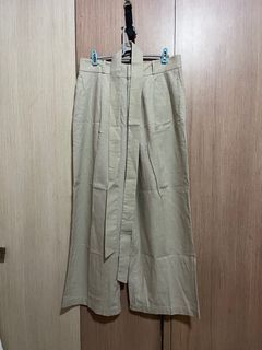 Uniqlo Wide Leg Cotton Linen Trousers