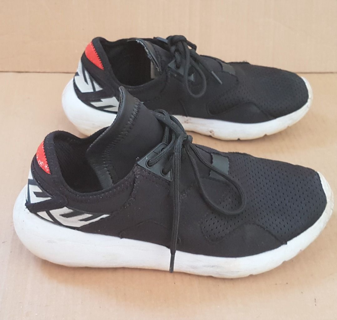 All black designer best sale shoes
