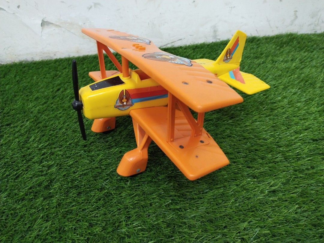 Tonka plane outlet