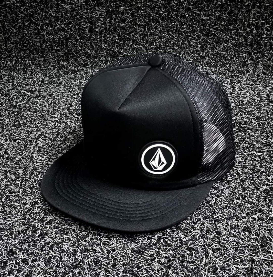 Volcom net cap 2025