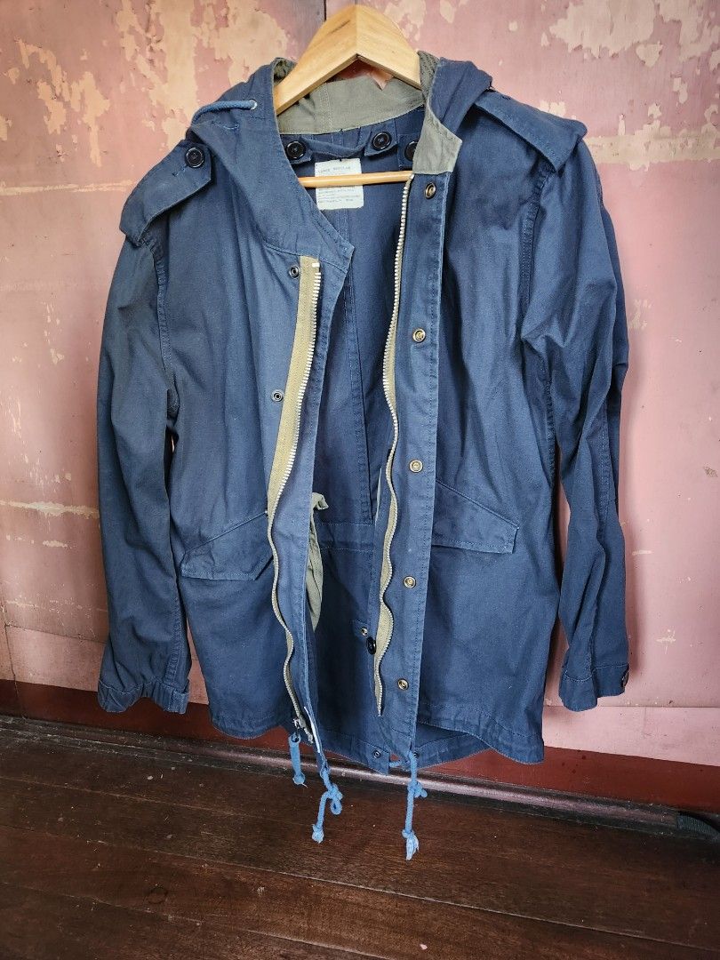 3 days Union M-1951 Parka Shell (Category: Coats, Jackets and Outerwear) located in Caloocan City. Submitted by willjr (Listing ID 1218963760, Image 2). Description: Workware Heritage Clothing 3 days Union M-1951 Parka Shell Large on Tag Navy shoulders-18 pit-21.5 Length-28.