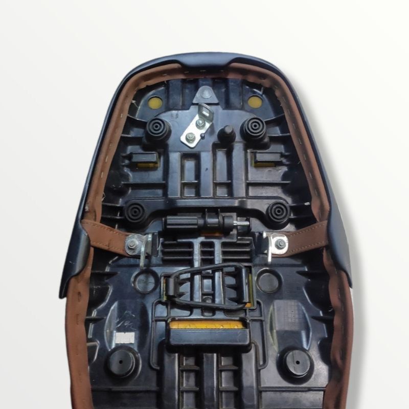 XSR 155 XSR155 Seat Cover cowl cafe racer single seat setup