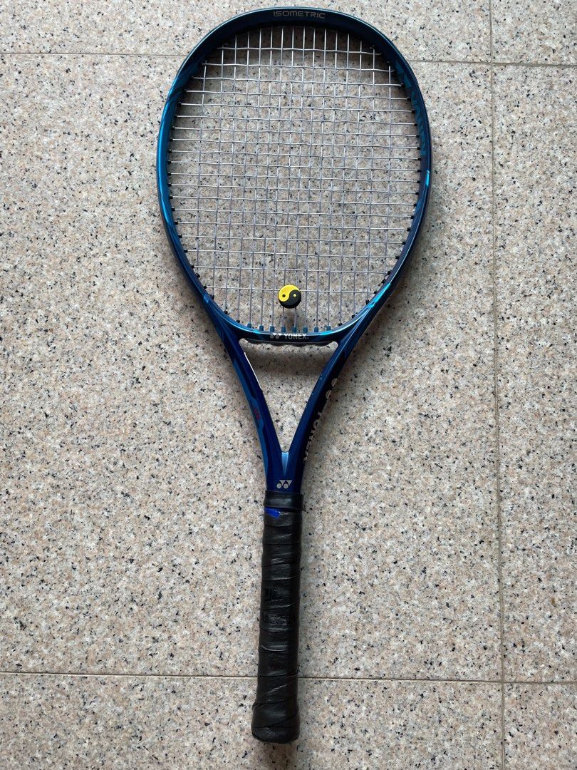 Yonex Ezone 98 Tour L2, Sports Equipment, Sports & Games, Racket