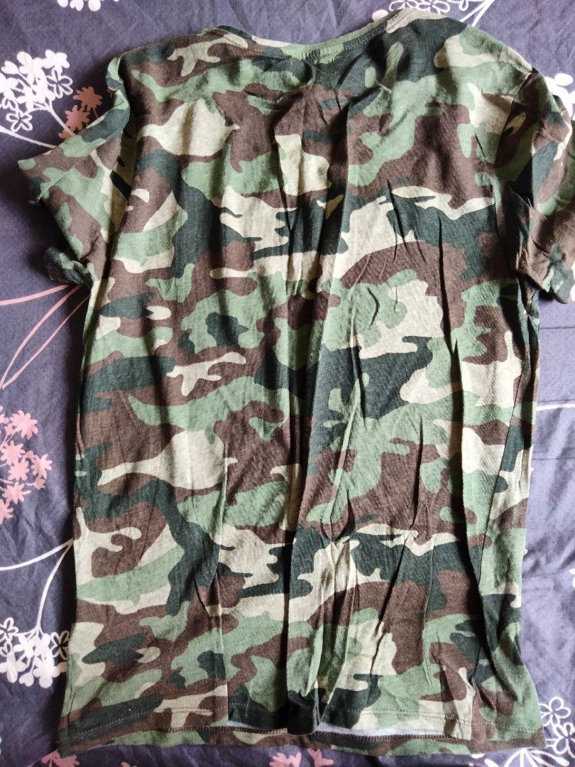Army t sales shirt zara