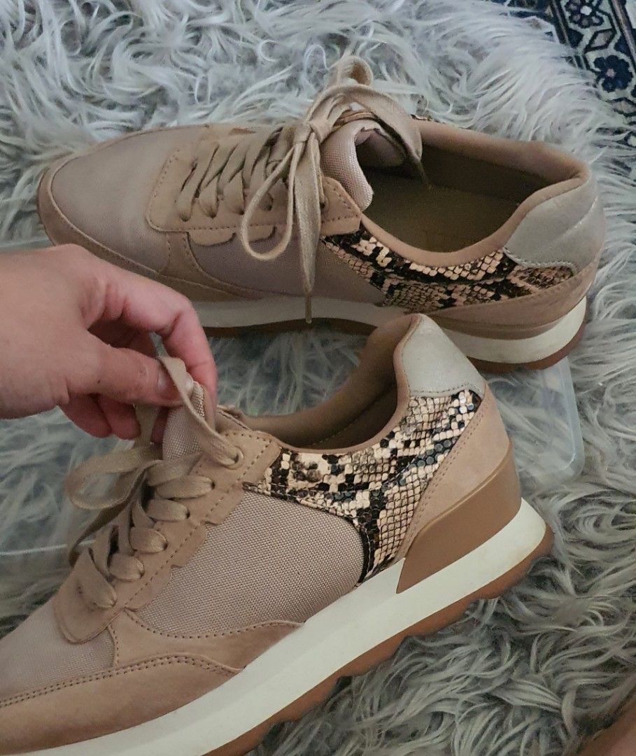 Zara shoes, Women's Fashion, Footwear, Sneakers on Carousell