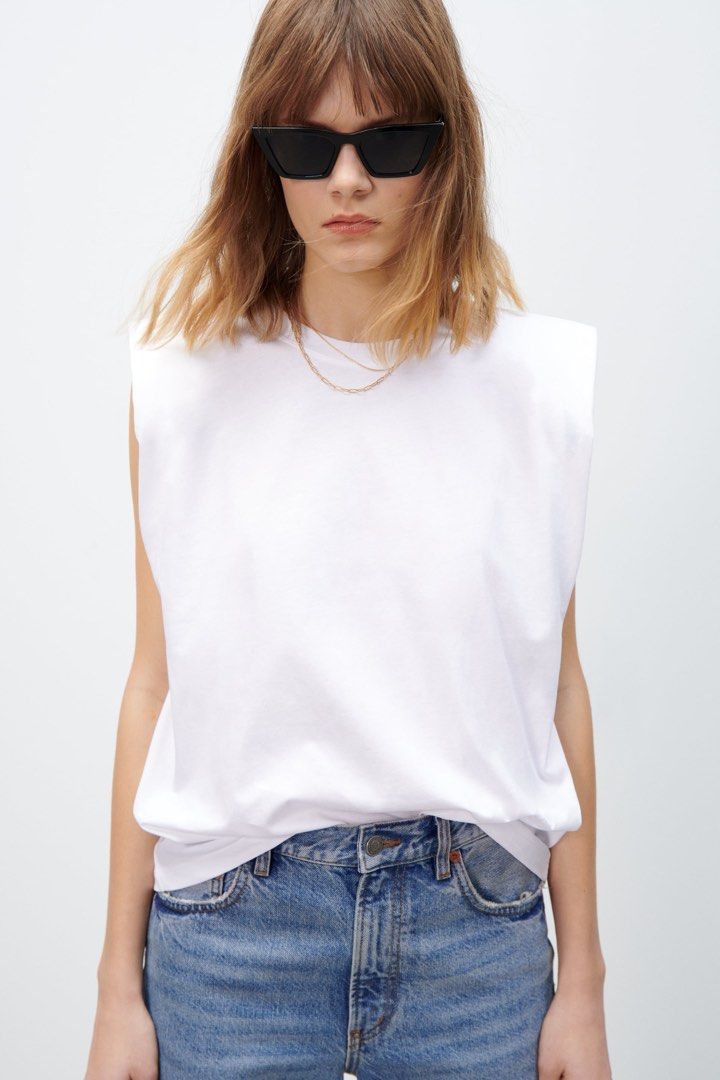 Zara shoulder pad t shirt clearance