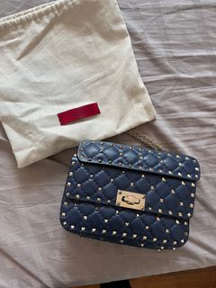 Valentino garavani Small vsling grainy calfskin shoulder bag, Luxury, Bags  & Wallets on Carousell
