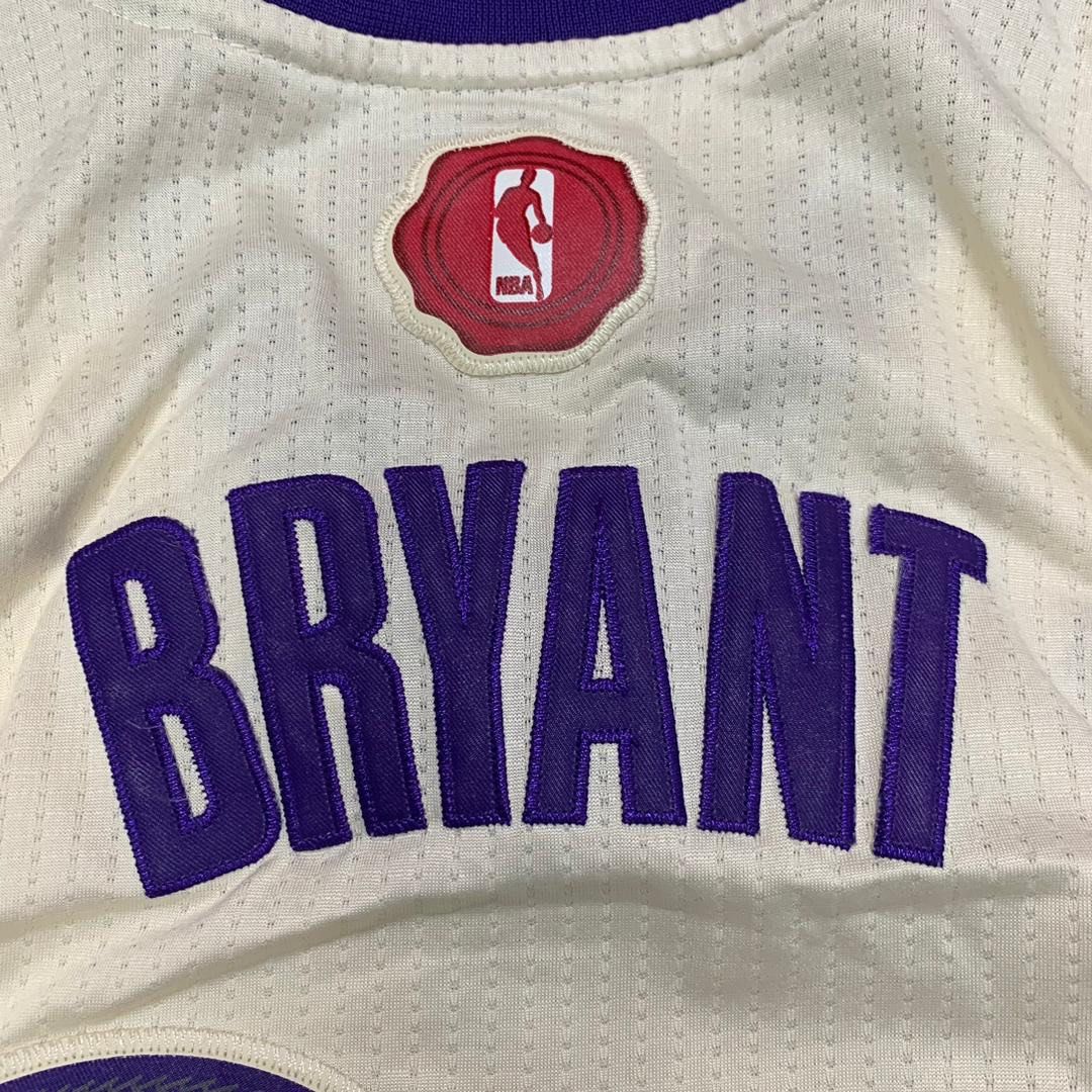 2015 2016 NBA Christmas Day jersey Los Angeles Lakers 24 Kobe Bryant ,  Men's Fashion, Activewear on Carousell
