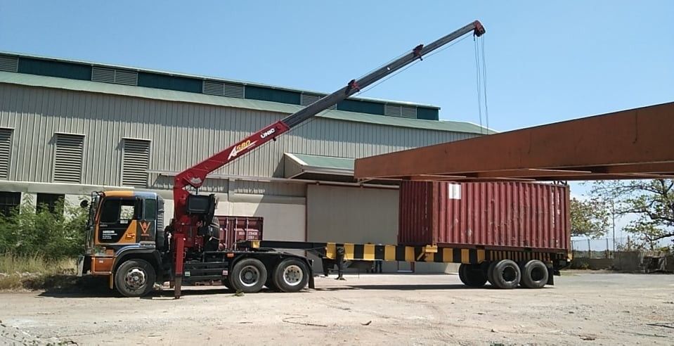 20Ft Used Container Vans for Sale (Category: Heavy Vehicles, Boats and Aircrafts Parts and Accessories) located in Manila. Submitted by bbsytrading (Listing ID 1187637108, Image 1). Description: "Addressing Your Needs, Building Your Dreams." BBSY Trading is the sole company which sells container van at a very affordable price that are of their best quality. Much guaranteed that BBSY Trading is your best partner in providing container van! We addr