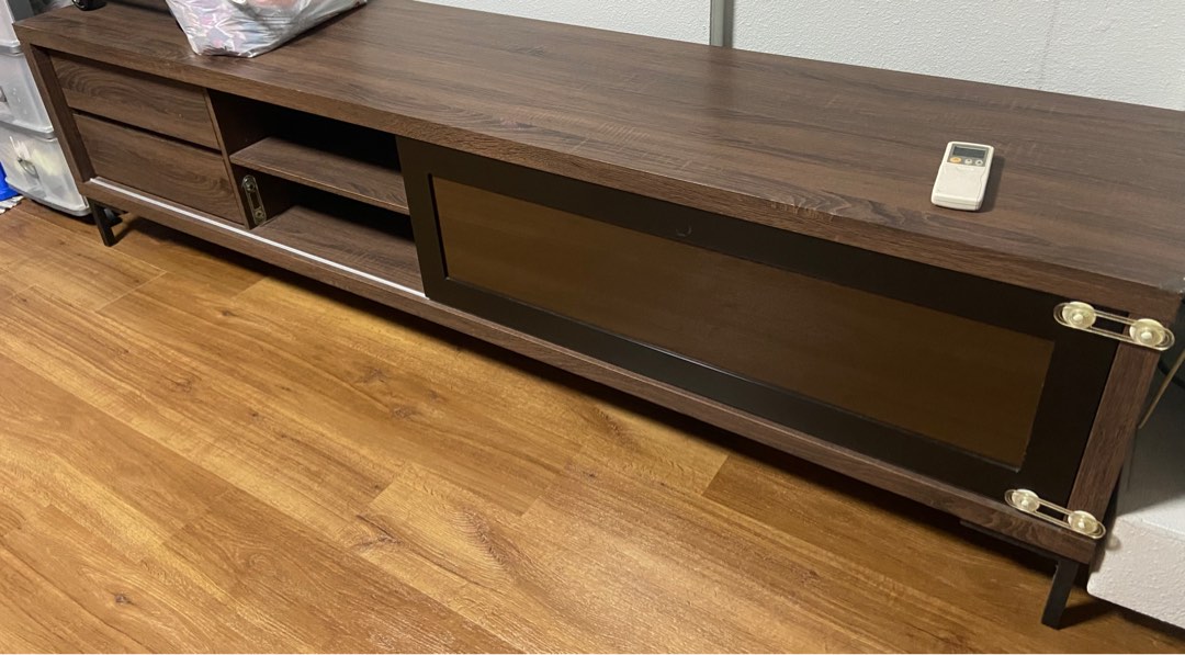 2nd hand tv console. Still in good condition, Furniture & Home Living