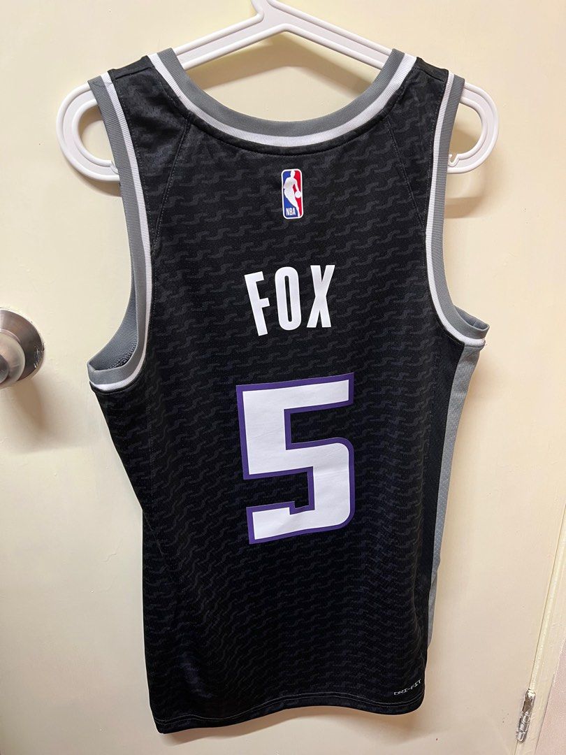 Nike Sacramento Kings De'Aaron Fox 22/23 NBA Swingman Jersey City Edition  40 S