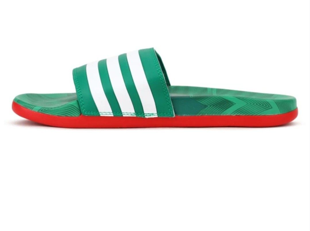 Adilette groen 2025