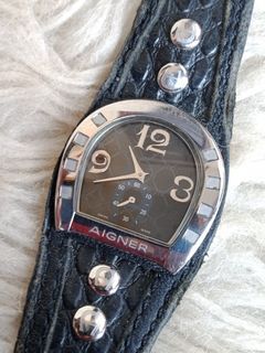 Aigner Capri A19200 Swis made