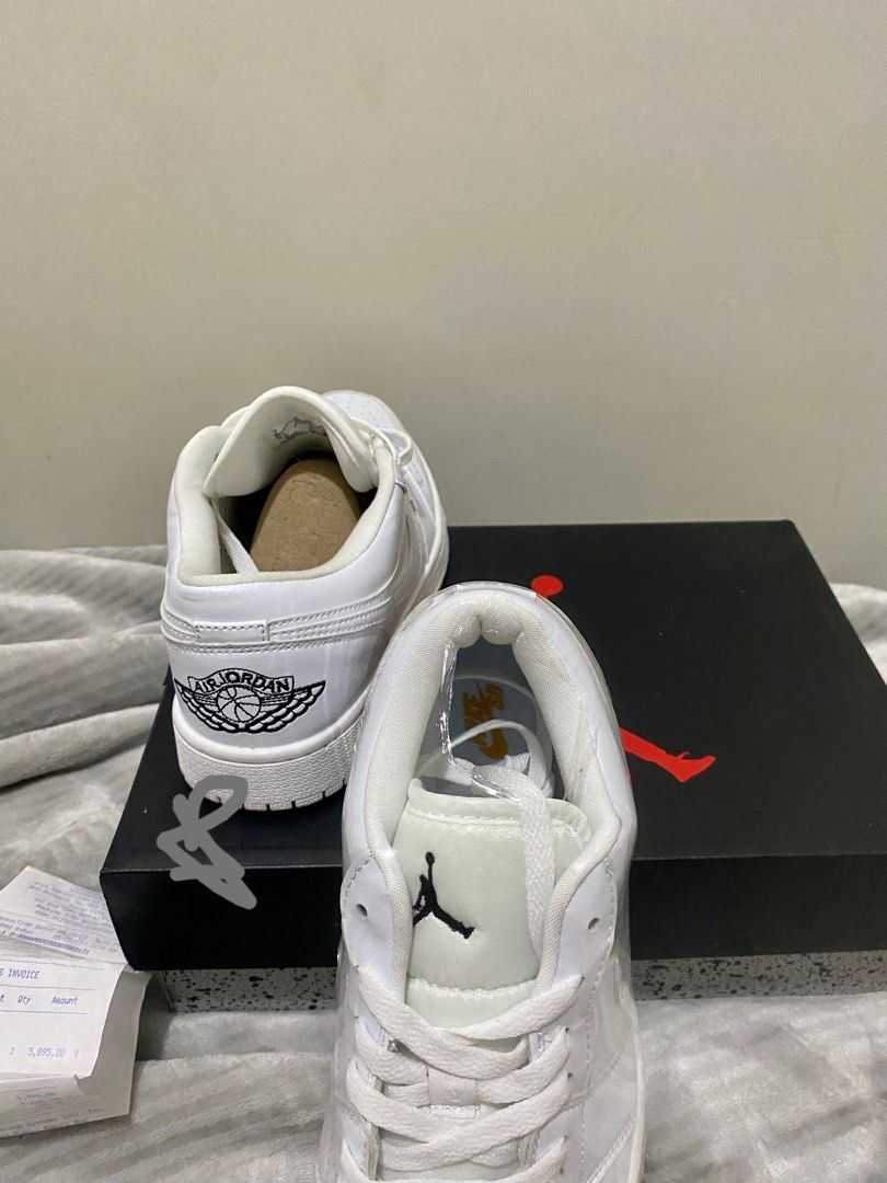 j1 low triple white price