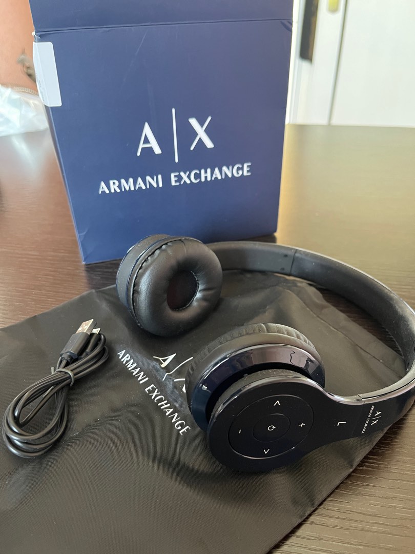 Armani Exchange 耳機, 音響器材, 頭戴式/罩耳式耳機- Carousell